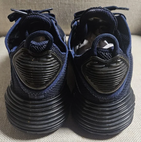 Nike Air Max Deep Blue Sneakers - Picture 5 of 6